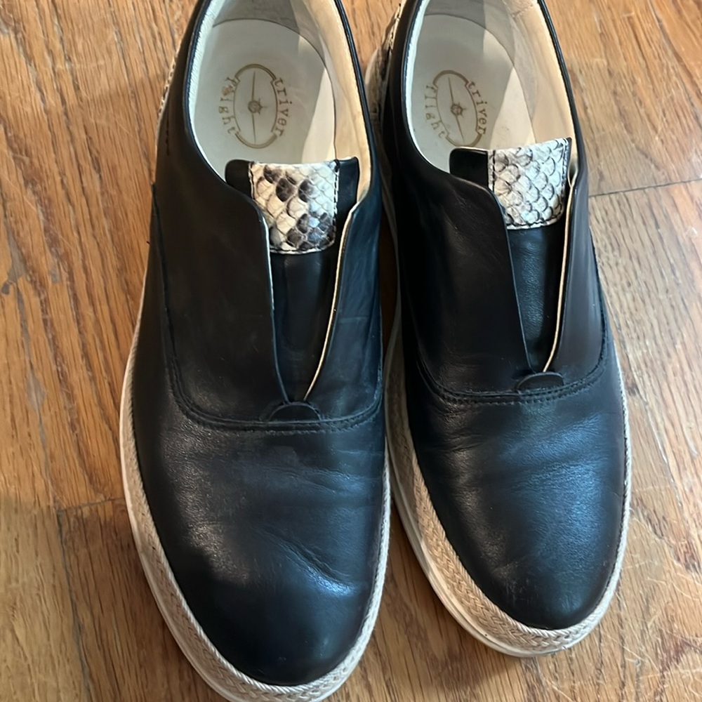 Trivet flight loafers